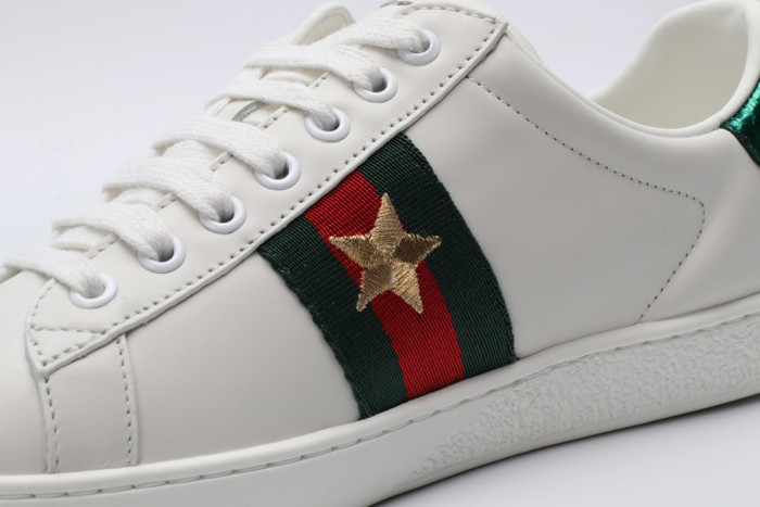 G*u*i low-top sneaker