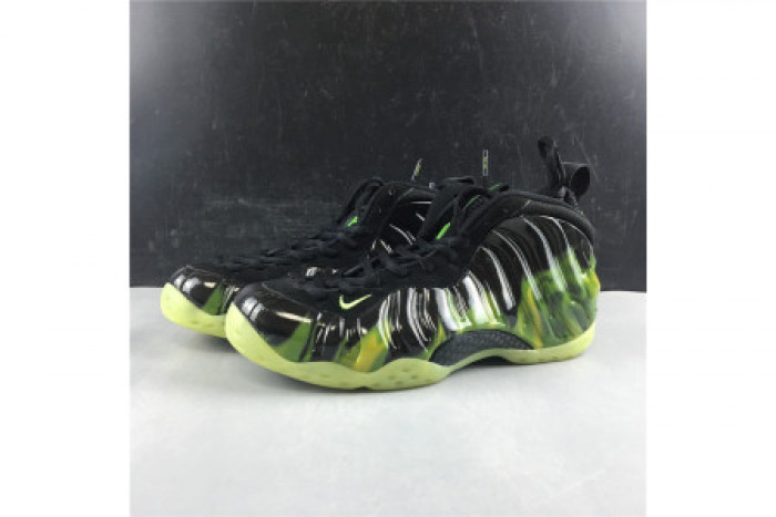 NIKE AIR FOAMPOSITE ONE PARANORMAN ''PARANORMAN'' 579771-003