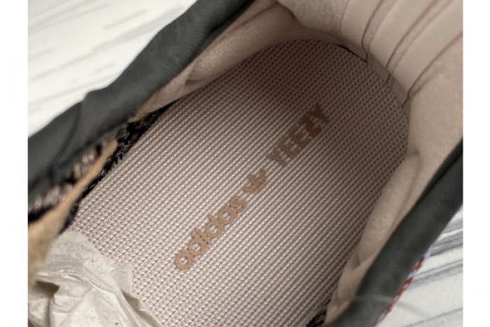 ad*s kids Y**zy boost 350 v2 yecheil fx0777