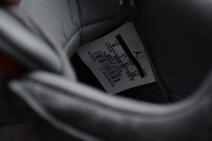 KAWS x Air Jordan 4 “Cool Grey” 930155-003