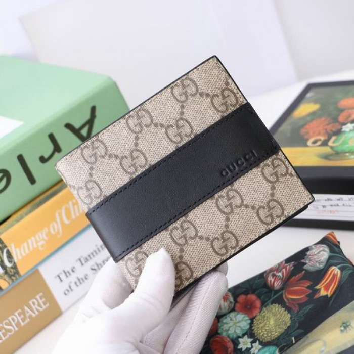 G*u*i wallet 451240 11*9