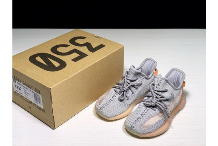 ad*s kids Y**zy 350 boost v2 “true form” kids-eg7492
