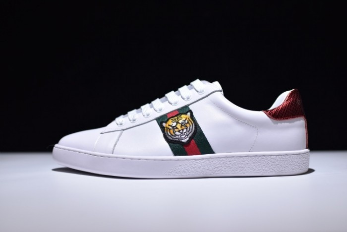 G*u*i ace embroidered low-top sneaker 457132 02jp0 9064