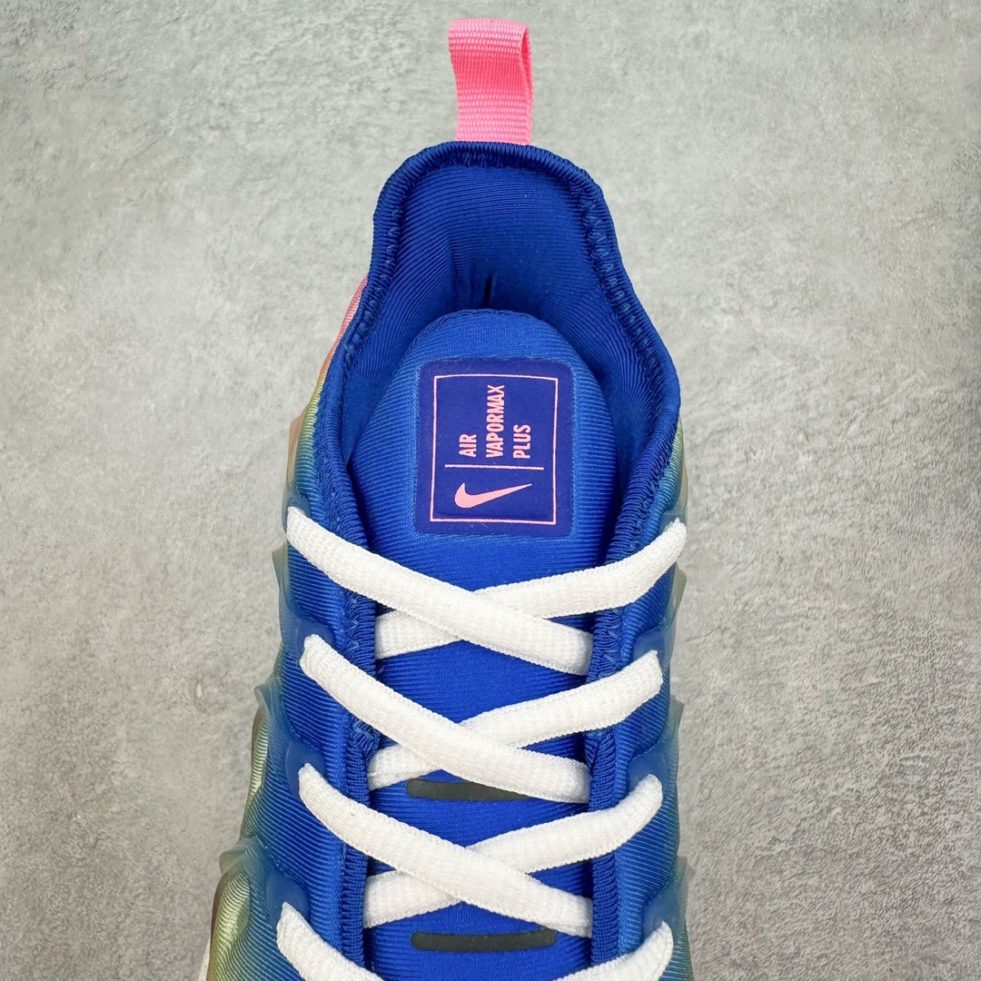 Nike Air VaporMax Plus FJ4550-606