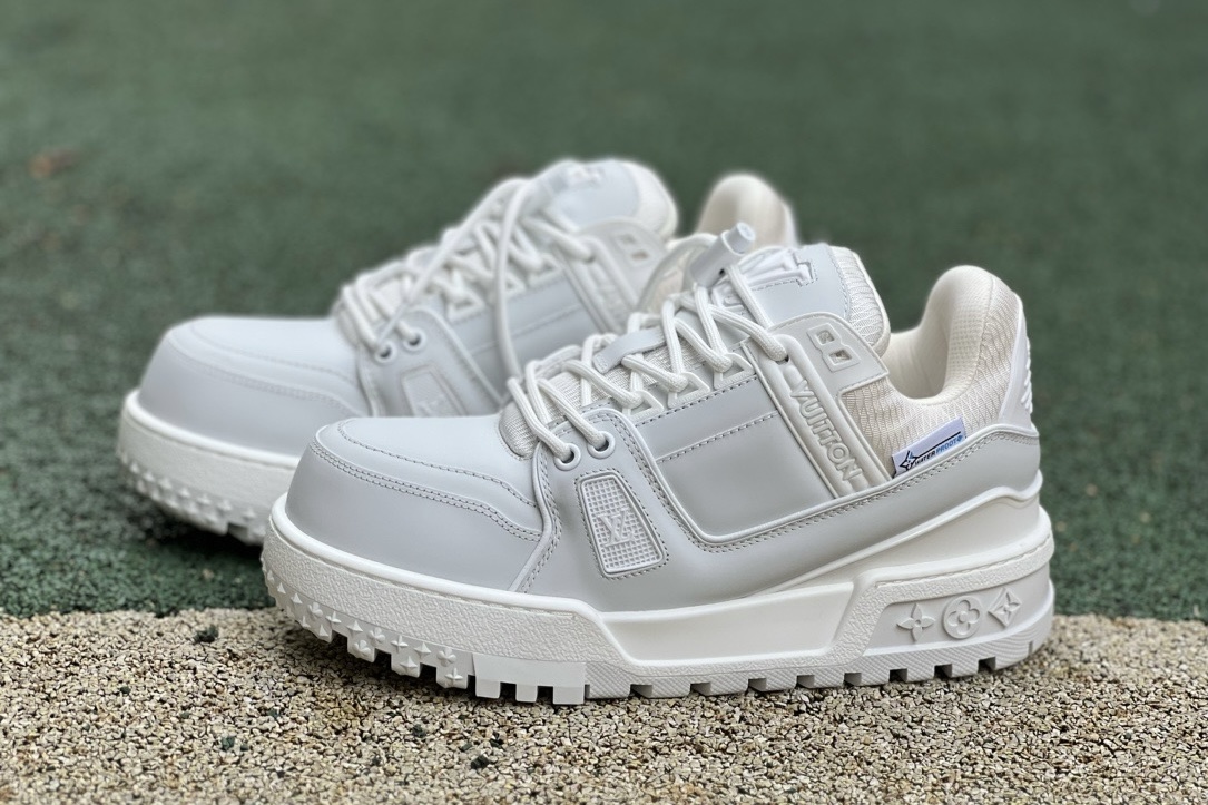 LV TRAINER MAXI White