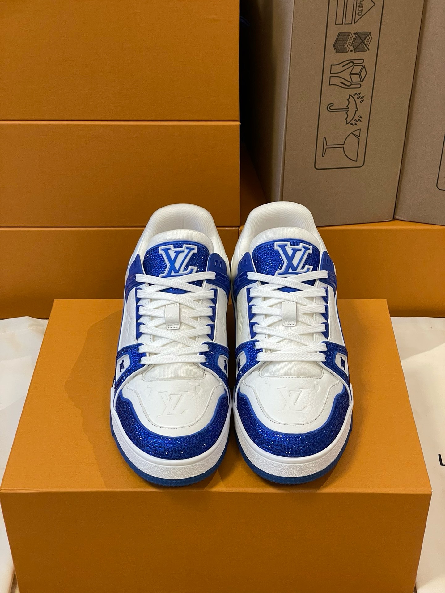 Loui Vuitto TRAINER SNEAKER