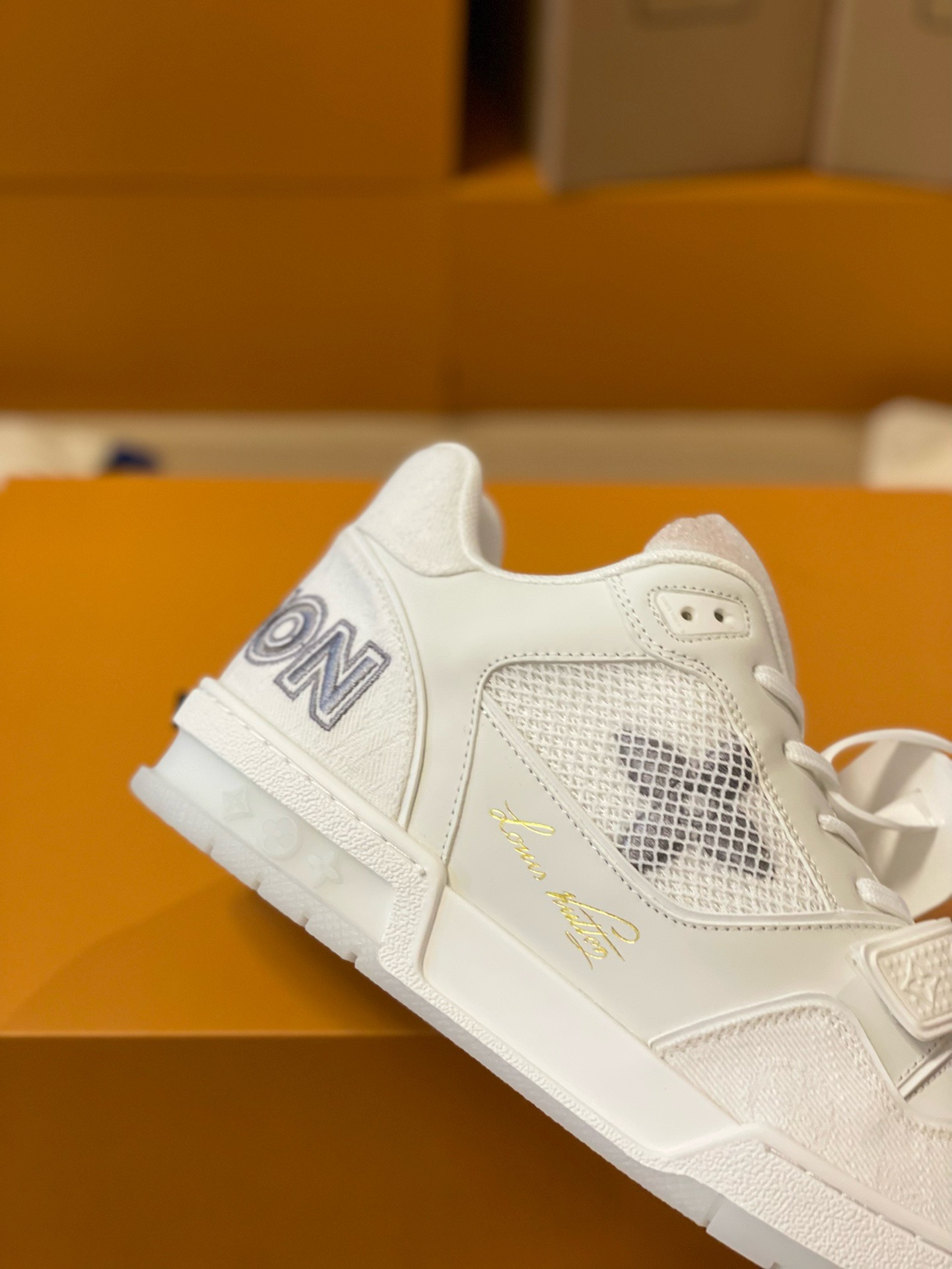 Loui Vuitto TRAINER SNEAKER