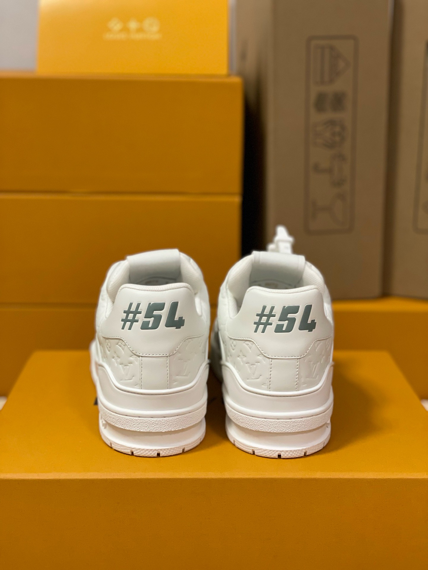 Loui Vuitto TRAINER SNEAKER